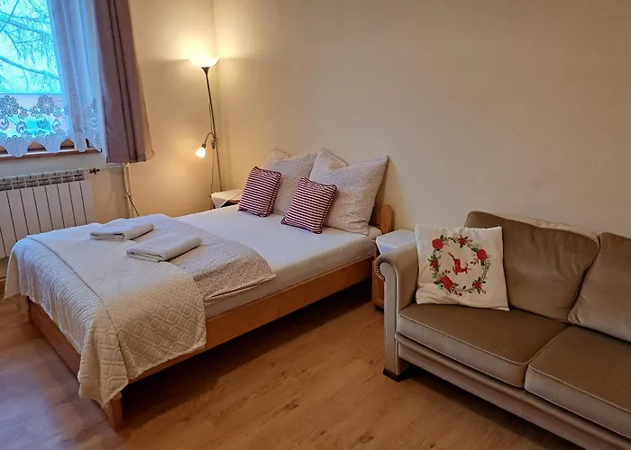 Hanusina בית אירוח